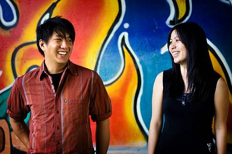 rebecca-joey-e043.jpg