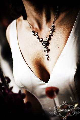 bride necklace detail